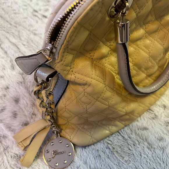 Yellow Guess Clutch - Picture 6 of 13